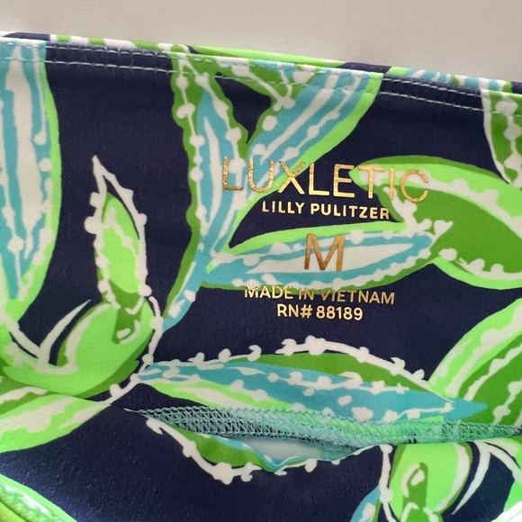 Lilly Pulitzer Weekender 5" High Rise Bike Shorts - Picture 11 of 12